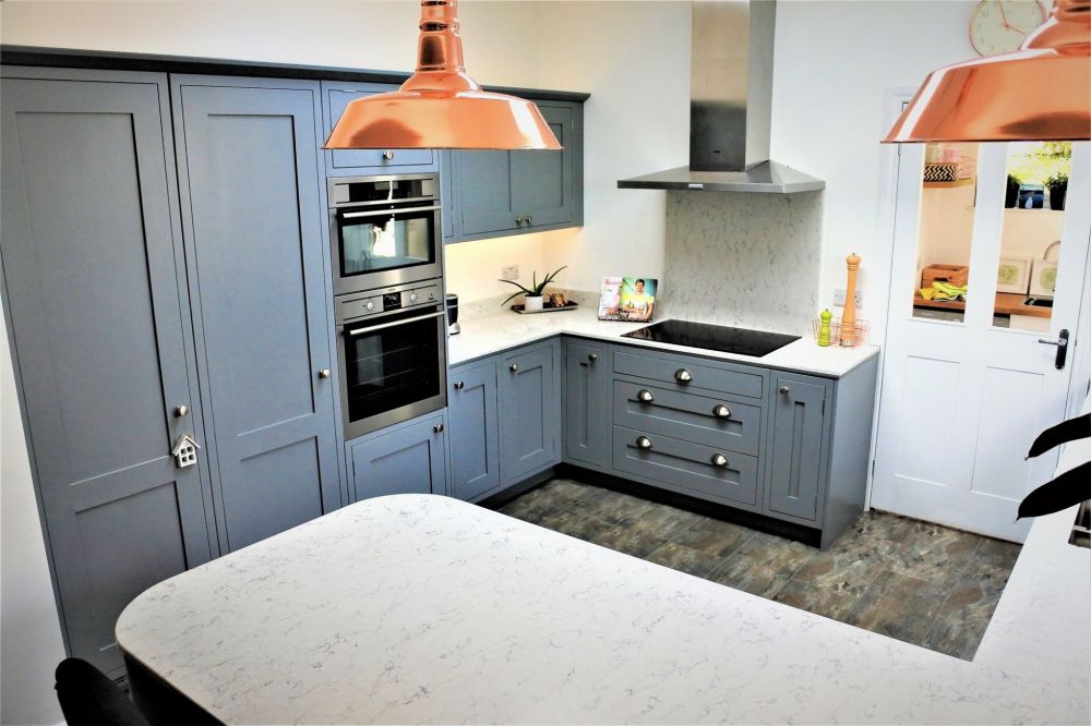 Painted Regent inframe solid oak shaker plummet Giffnock